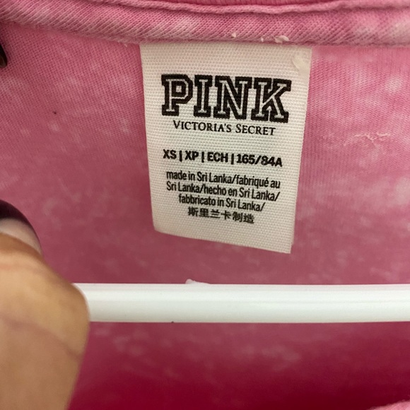 Victoria’s Secret PINK -long sleeve crop top V-neck cut out tie-dye tshirt - Picture 5 of 6